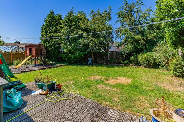 45, Sullivan Close, Penarth photo 3