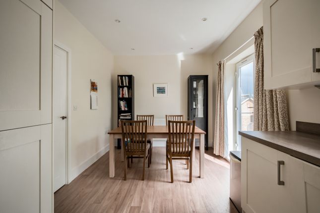 12, Western Heights Road, Stratford-Upon-Avon photo 4