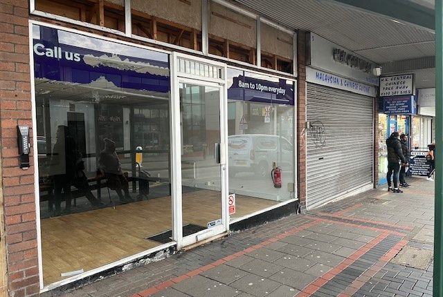 Commercial property to let in Shenley Road, Hertfordshire, Borehamwood