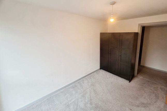 130, Pioneer House, 1c Elmira Way, Salford photo 5