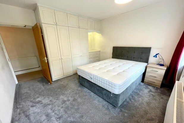 Flat to rent in Mayfield Mansions, Manchester