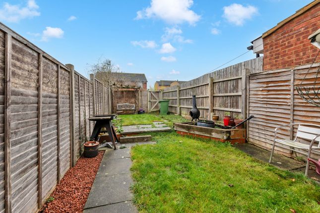 40 Russet Way, Royston photo 4