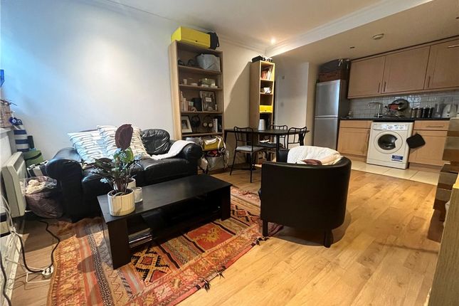 112B, Finborough Road, London photo 3