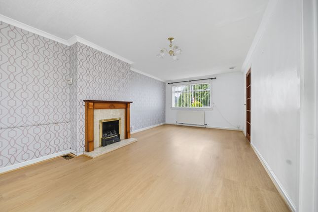 2, Pitfairn Road, Clackmannanshire photo 3
