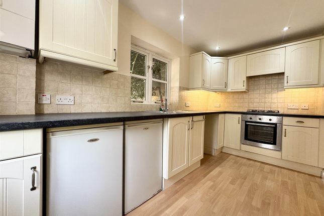 1, Tredwells Court, Littleworth Street photo 5