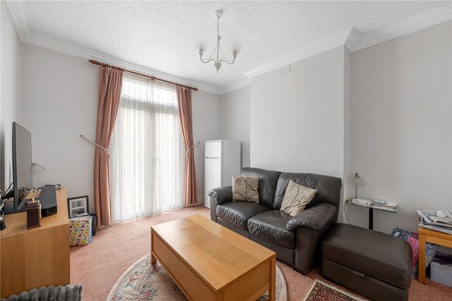 58, Riseldine Road, London photo 2