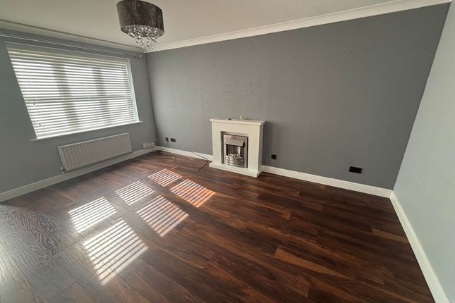 20 Elwood, Harlow photo 4