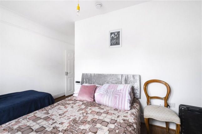 Flat for sale in Albert Road, London