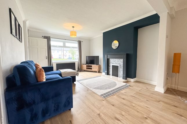 13, Britannia Place, Redcar photo 2