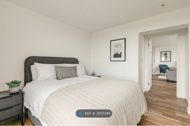 Bed Apartment, Berkshire House Queen Street, Maidenhead photo 2