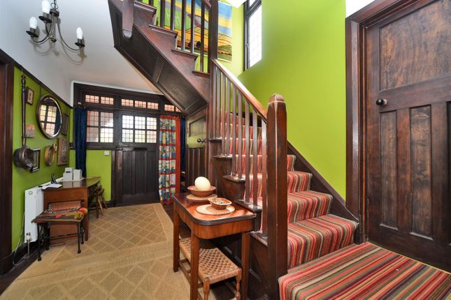 5, Lamberts Road, Surbiton photo 4