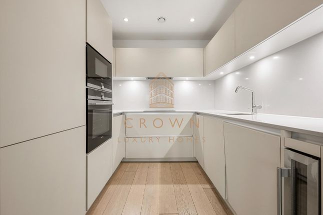 Flat 36, 10, Brandon House, Hilary Mews, London photo 4