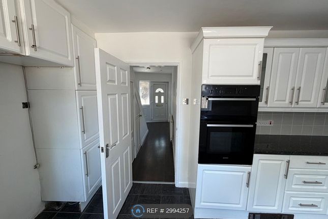 Rushdon Close, Grays photo 5
