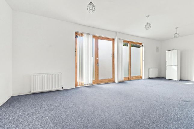 2-bed house on 93, Evelyn Road, London, £300,000