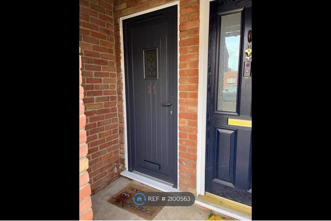 Mayfield Road, Camberley photo 3