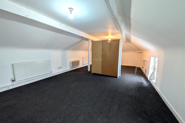 196B, High Street, Walsall photo 2