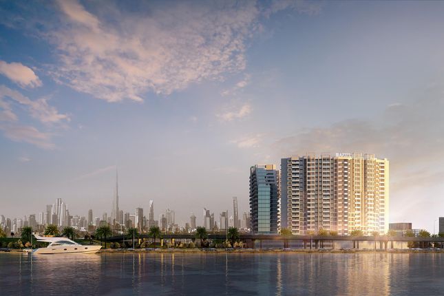 Apartment for sale in Creek, Dubai, United Arab Emirates