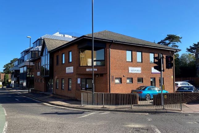 Thumbnail Office to let in Station Road, Crawley