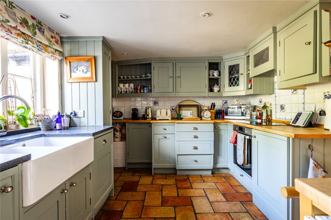 7, Rose Lane, Surrey photo 2