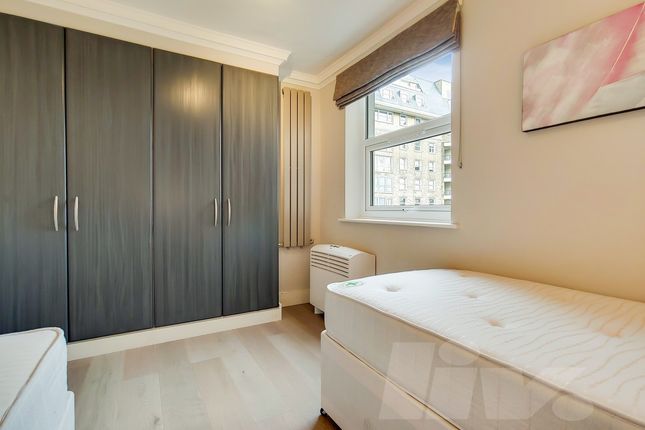 Flat to rent in Boydell Court, St John's Wood Park, St John's Wood