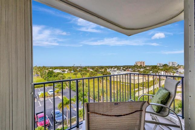 Town house for sale in 5061 North Highway A1A Unit 401, Hutchinson Island, Florida, United States Of America