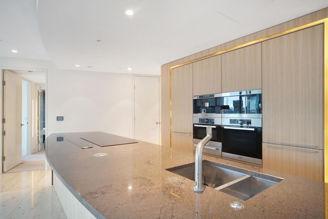 Flat for sale in The Tower, St. George Wharf, London