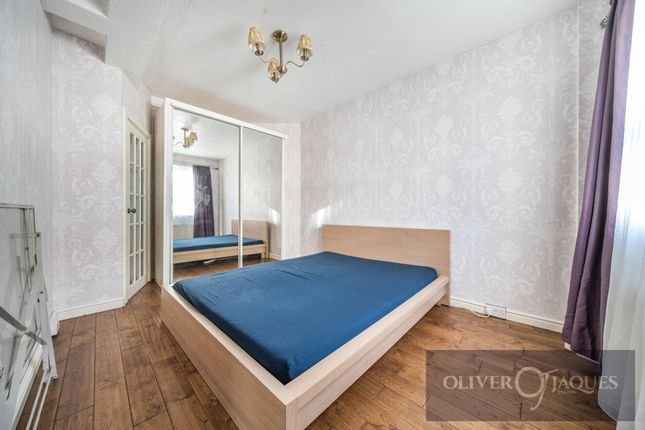 8 Aylton Estate Renforth Street, London photo 3