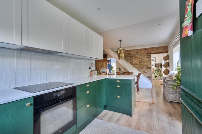 3, Station Road, Westerham photo 3