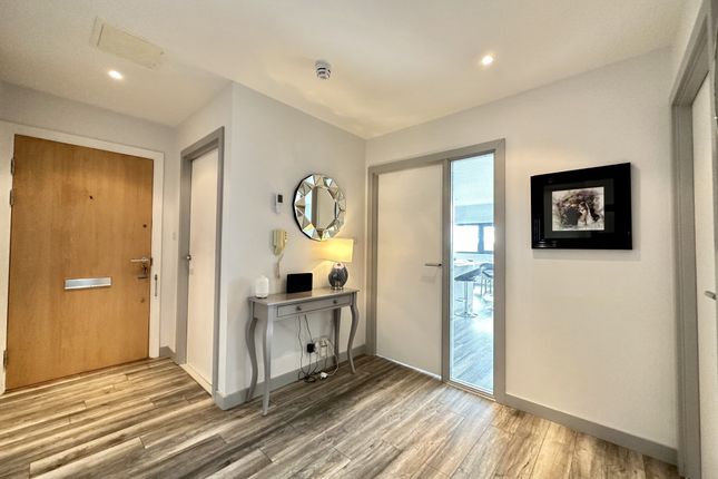 Flat for sale in Flat 5/2, 102 Lancefield Quay, Glasgow