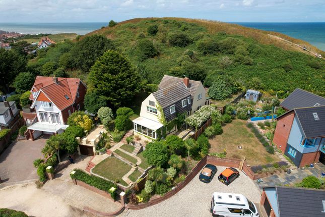 7 Conway Road, Sheringham photo 4