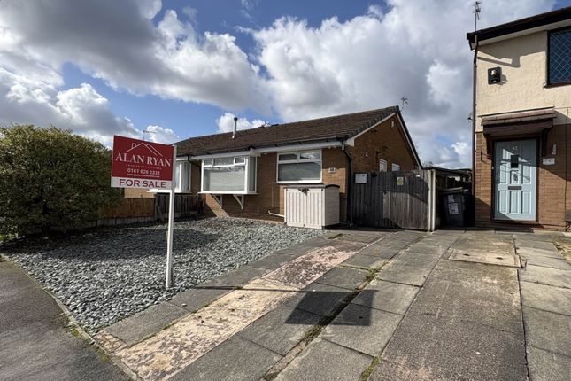 2-bed house on 44, Ravenwood, Oldham, £240,000
