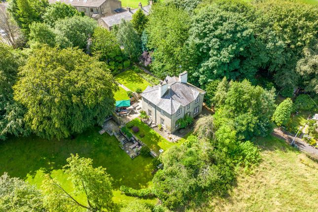 Country house for sale in Upper Wilshaw, Wilshaw, Holmfirth