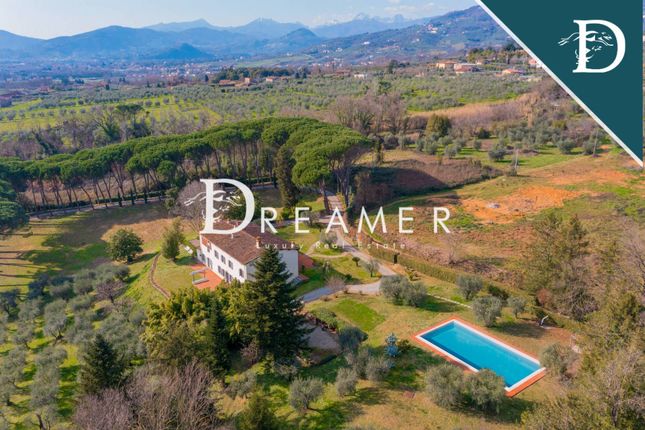 Thumbnail Villa for sale in Via Segromigno In Monte, Capannori, Toscana