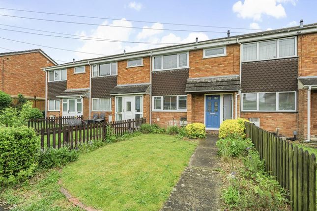 Thumbnail Terraced house for sale in Wilmot Close, Witney