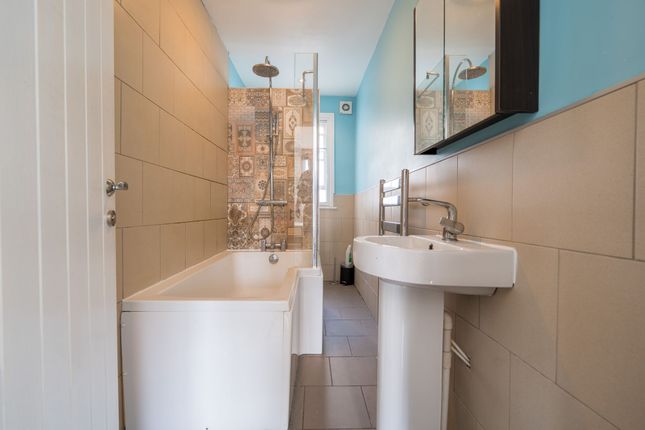 77b Warwick Street, Leamington Spa photo 4