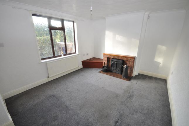 1 Firth Hills Cottages, North Ings Lane, Hatfield photo 2