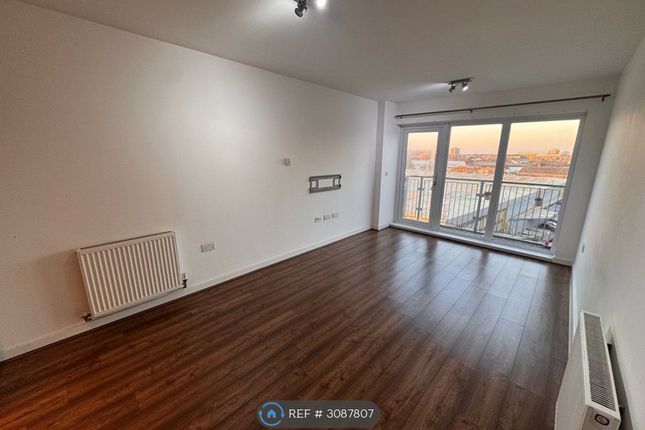 Peebles Court Whitestone Way, Croydon photo 5