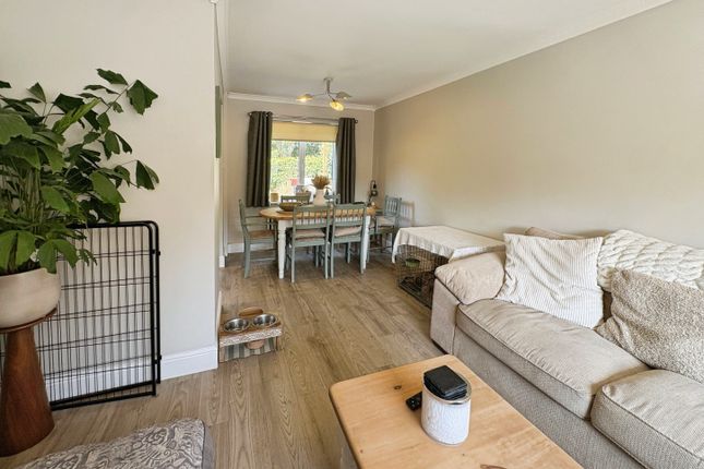 14, Hounsfield Close, Notts photo 3