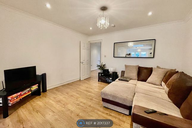 Thumbnail Flat to rent in Cecil Road, London