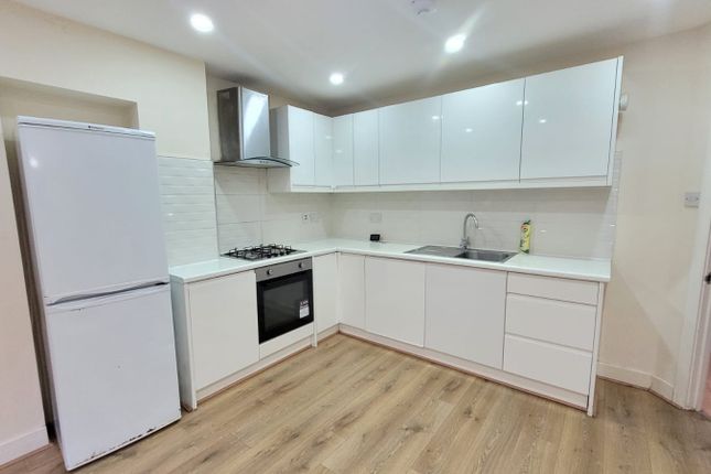 25 Worcester Court, Danes Gate, Harrow photo 4