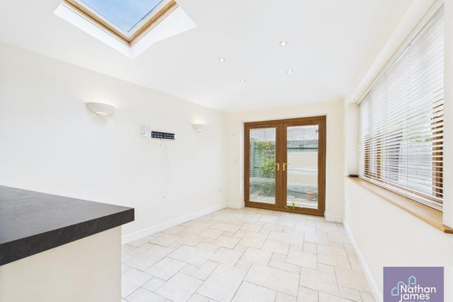 3, Millstone Cottages, Portskewett photo 3