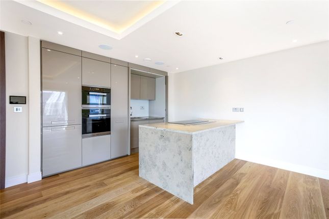 Flat to rent in Chelsea Creek Tower, Park Street, London