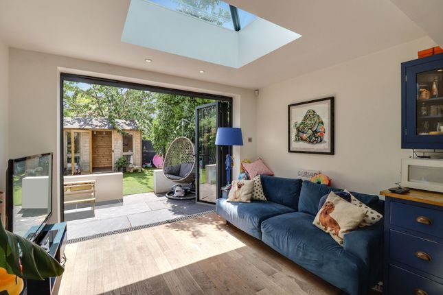 314 Walton Road, West Molesey photo 3