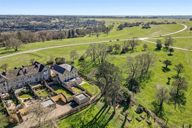 6, Amberley Ridge, Stroud photo 2