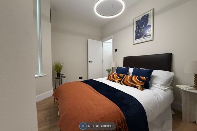 Ground Floor Flat  Knox Road, London photo 2