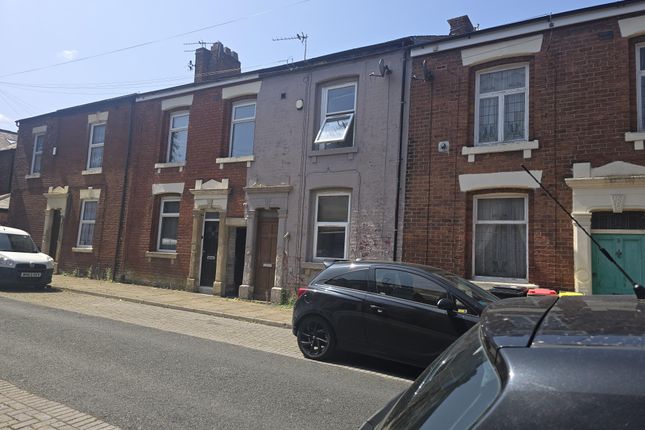 7, Dallas Street, Preston photo 3