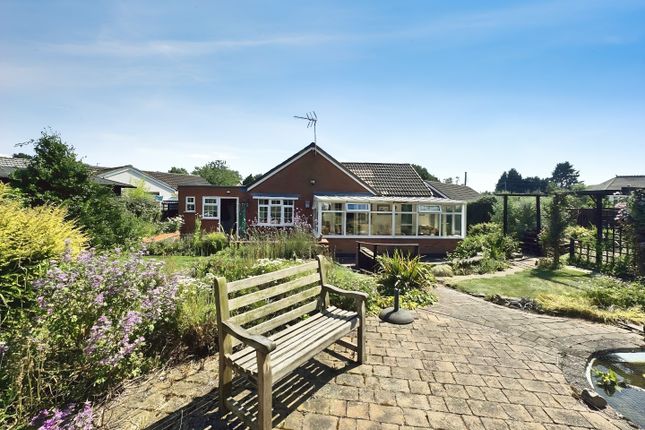 2, Manor Farm Close, Leicester photo 2