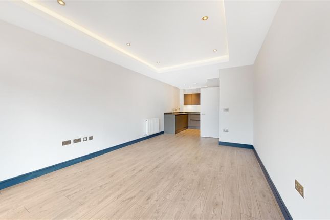 Thumbnail Flat to rent in North Street, Barking
