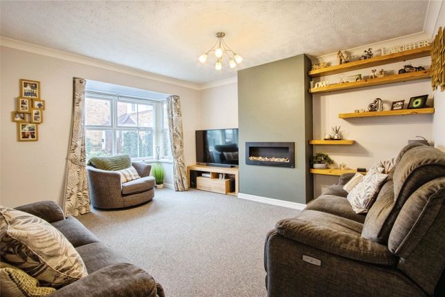 29, High Keep Fold, West Yorkshire photo 2