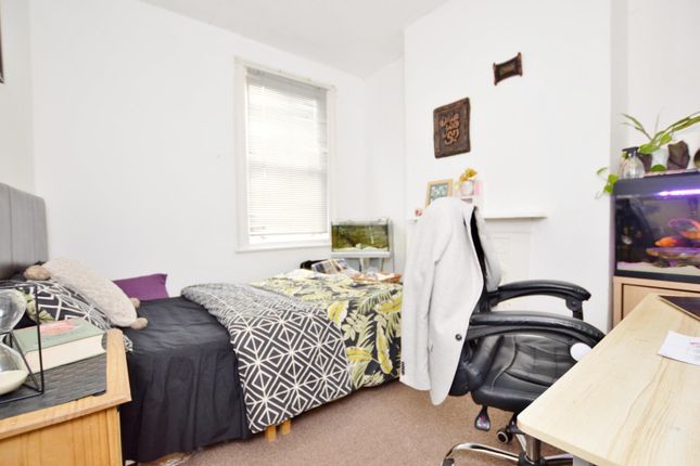 Terraced house for sale in Rochester Avenue, London